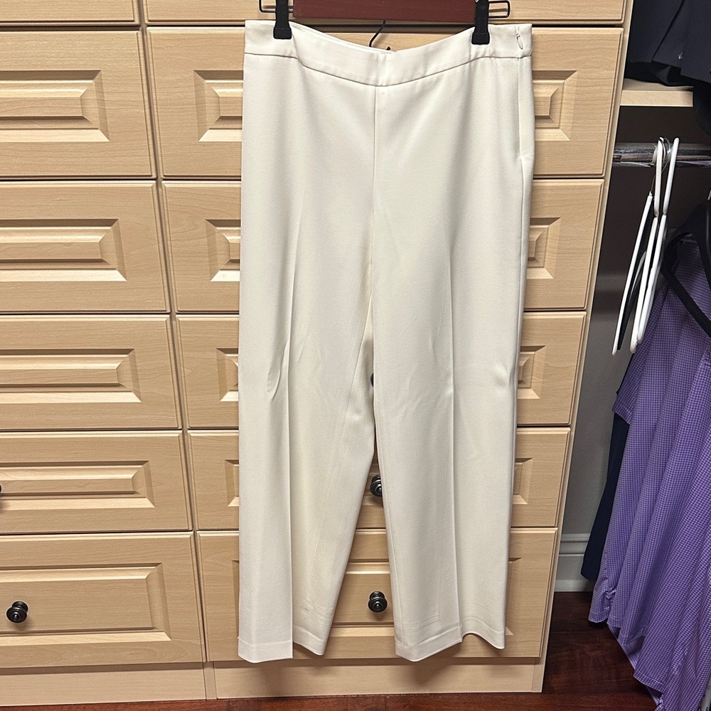 Chic Cream Women's Straight Leg Pants